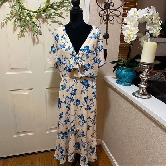 chelsea28 floral dress
